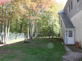 500 Adamsville Rd #A, Westport, MA 02790