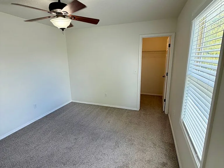 14103 Pearl Pointe Dr — Photo 26