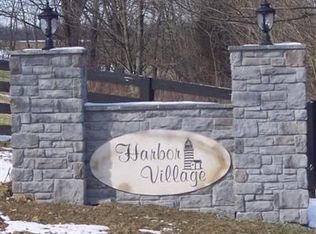 183 Lakeshore Cir, Georgetown, KY 40324