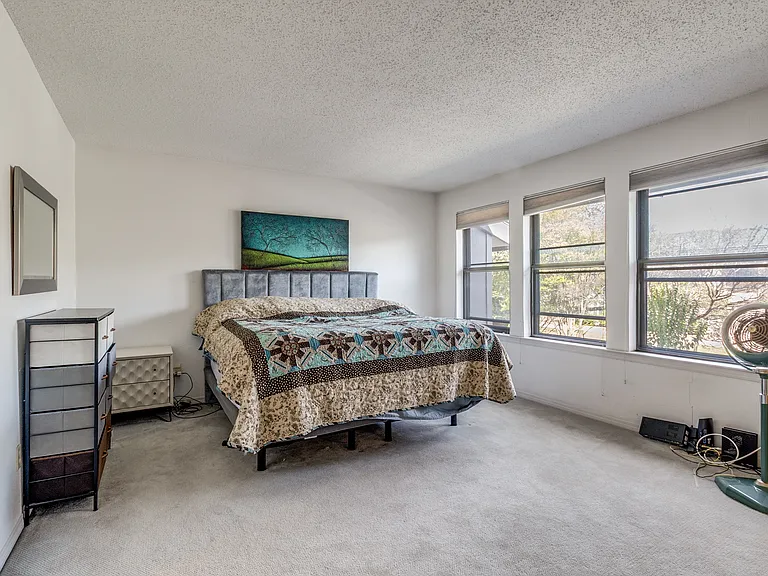 12219 Montego Plz — Photo 8