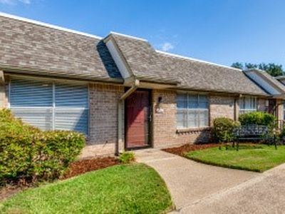 13842 Methuen Green Ln, Dallas, TX, 75240