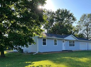 52057 Bender Dr, Elkhart, IN 46514