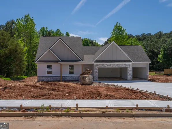 208 Squirrel Run, Good Hope, GA 30641
