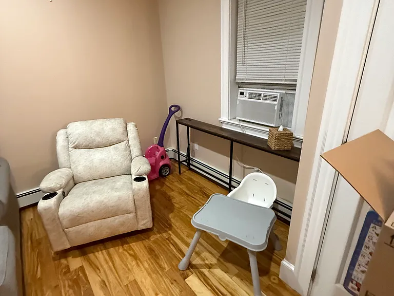 57 Lincoln St #1 — Photo 5