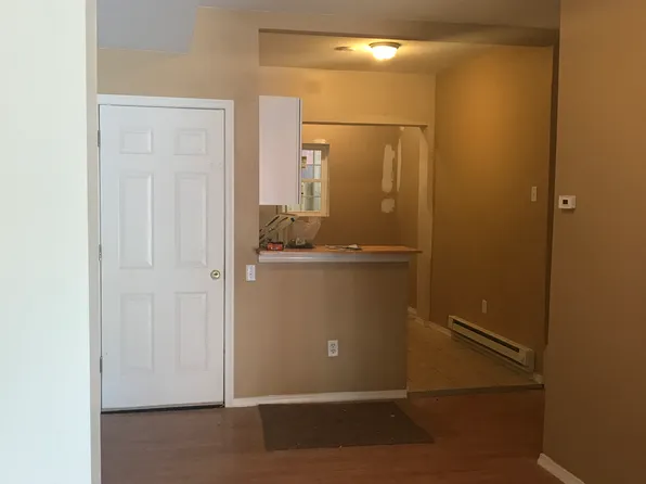 312 W Cambria St, Philadelphia, PA 19133
