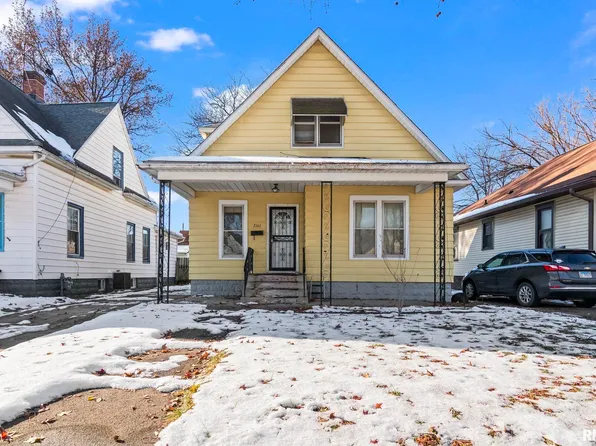2161 S 10th St, Springfield, IL 62703