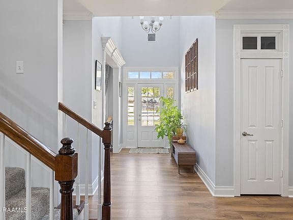4th image of 202 Trailwood Ln