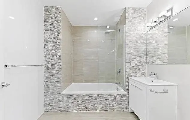 Rented by GROOME REALTY LLC | media 11