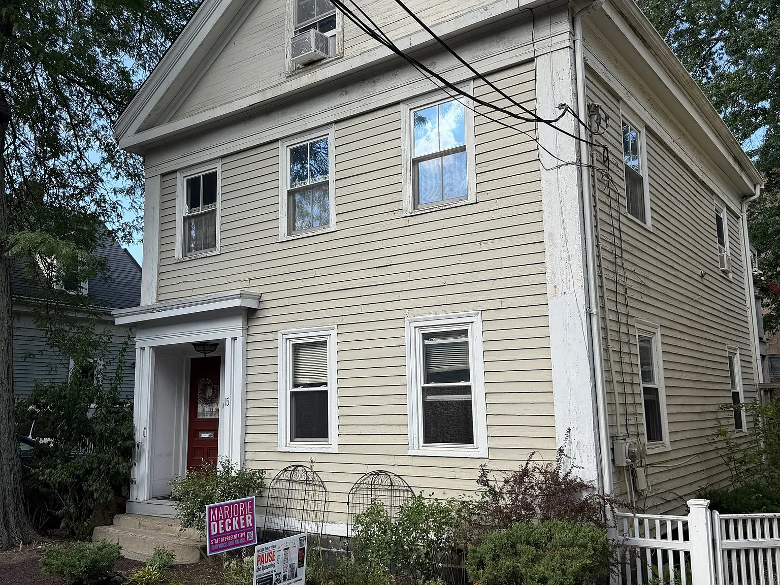 1 bed, $2,600 — Photo 2