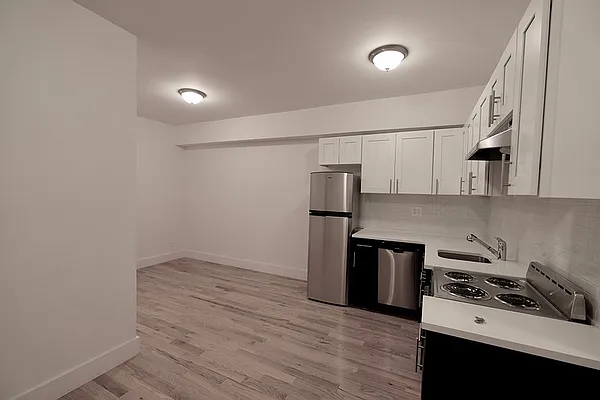 Rented by Aether Property Group | media 5