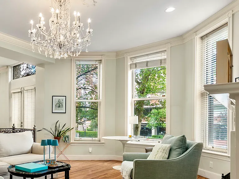 341 Beacon St #2F — Photo 8