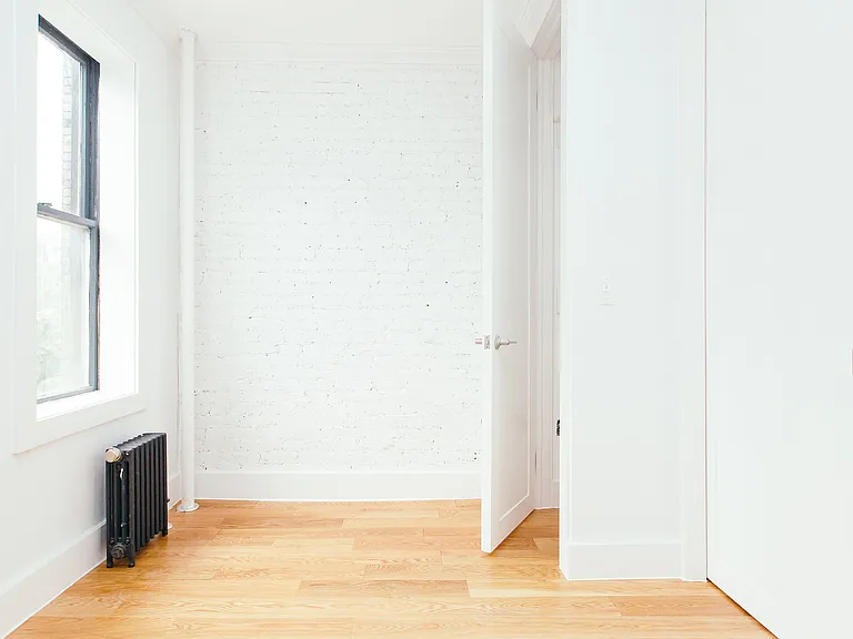 309 Washington Ave #B7 — Photo 5