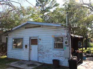 717 Ormand St, Pleasanton, TX 78064