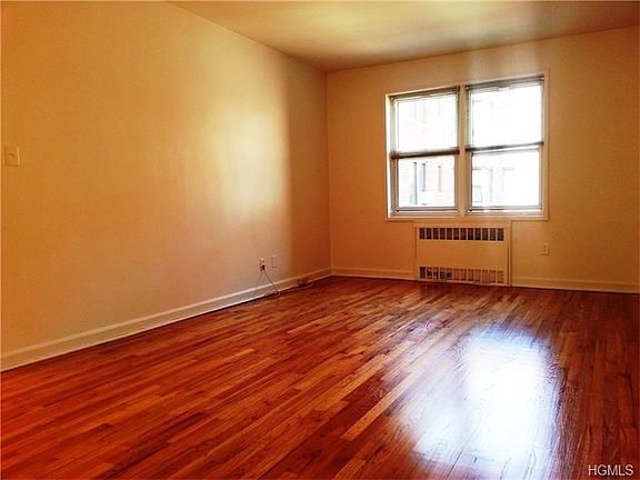 3rd image of 505 E Lincoln Ave APT 512