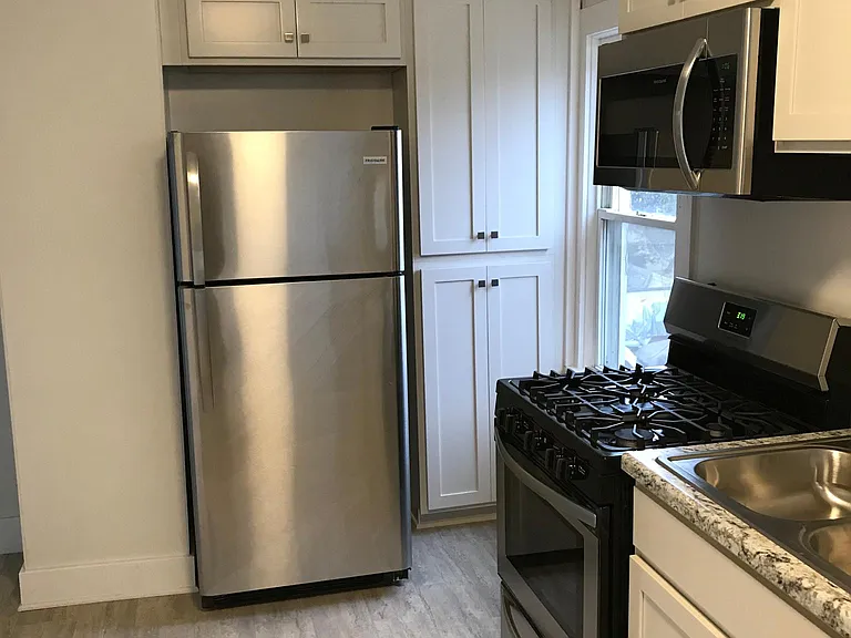 6520 8th Ave — Photo 16