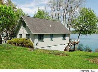 1346 Laxton Ln, Skaneateles, NY 13152