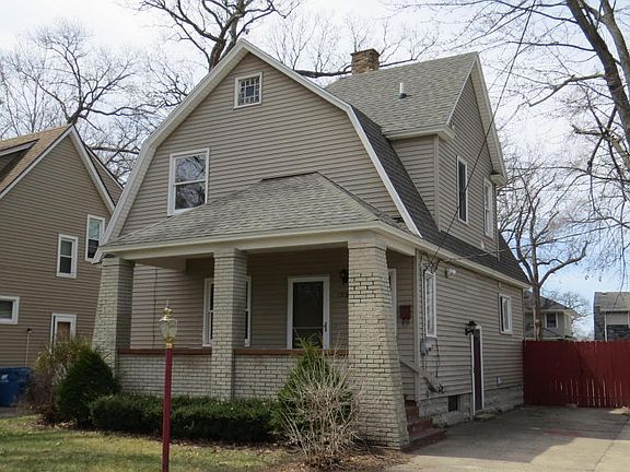 4th image of 1719 Paris Ave SE