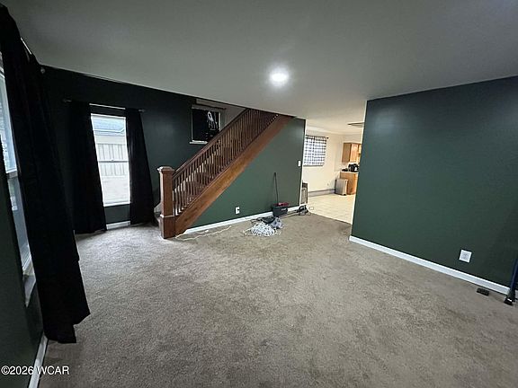 4th image of 303 W Mechanic St