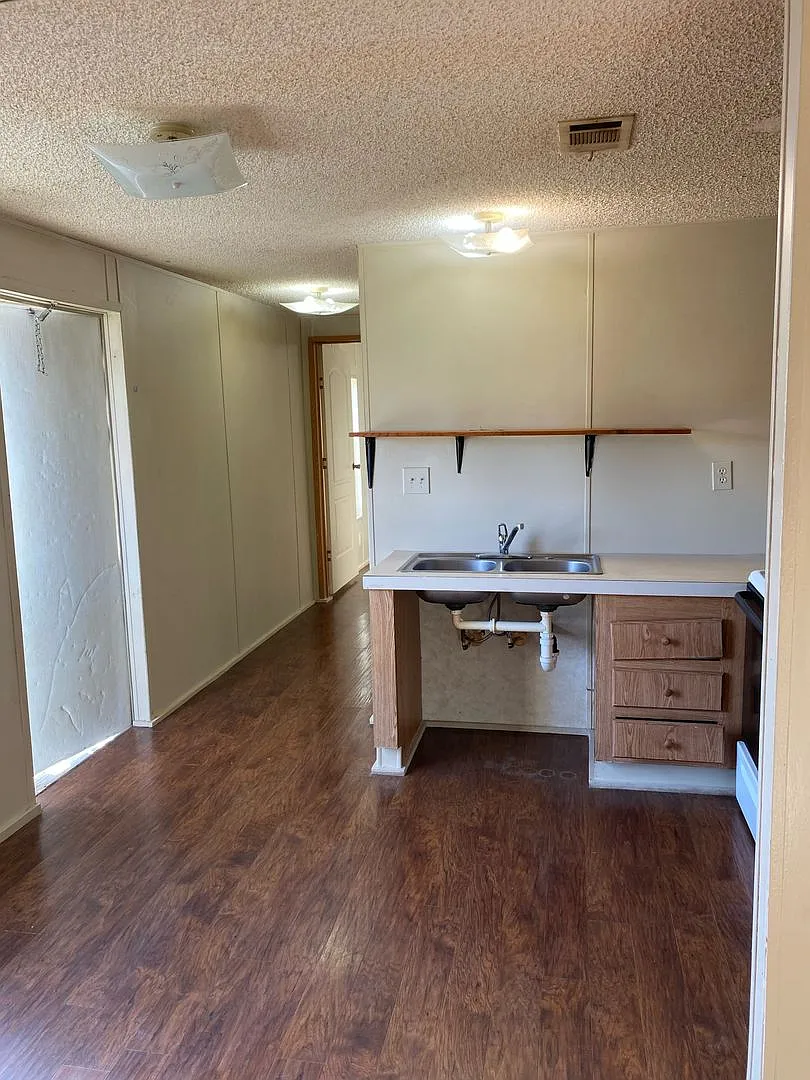Old Jeanerette Mobile Home Park — Photo 2