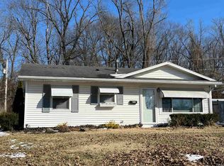 4413 Meadowridge Rd, Evansville, IN 47710