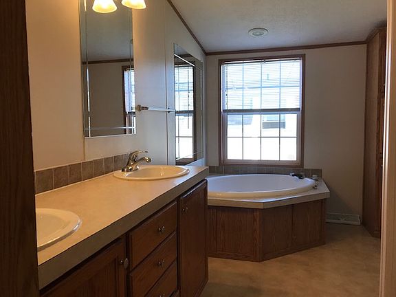 5th image of 278 Partridge Dr