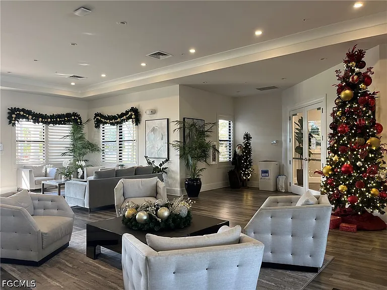 14662 Cantabria Dr — Photo 7