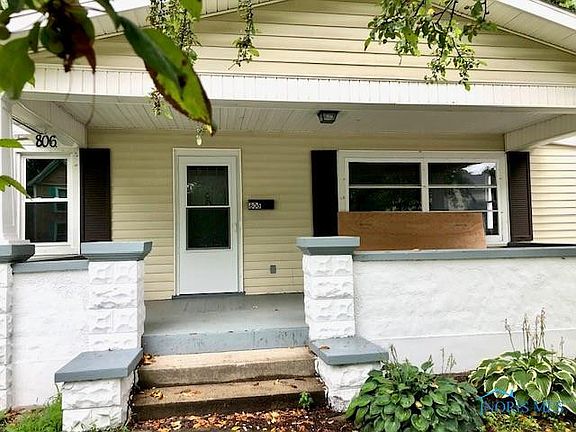 2nd image of 806 S Blanchard St