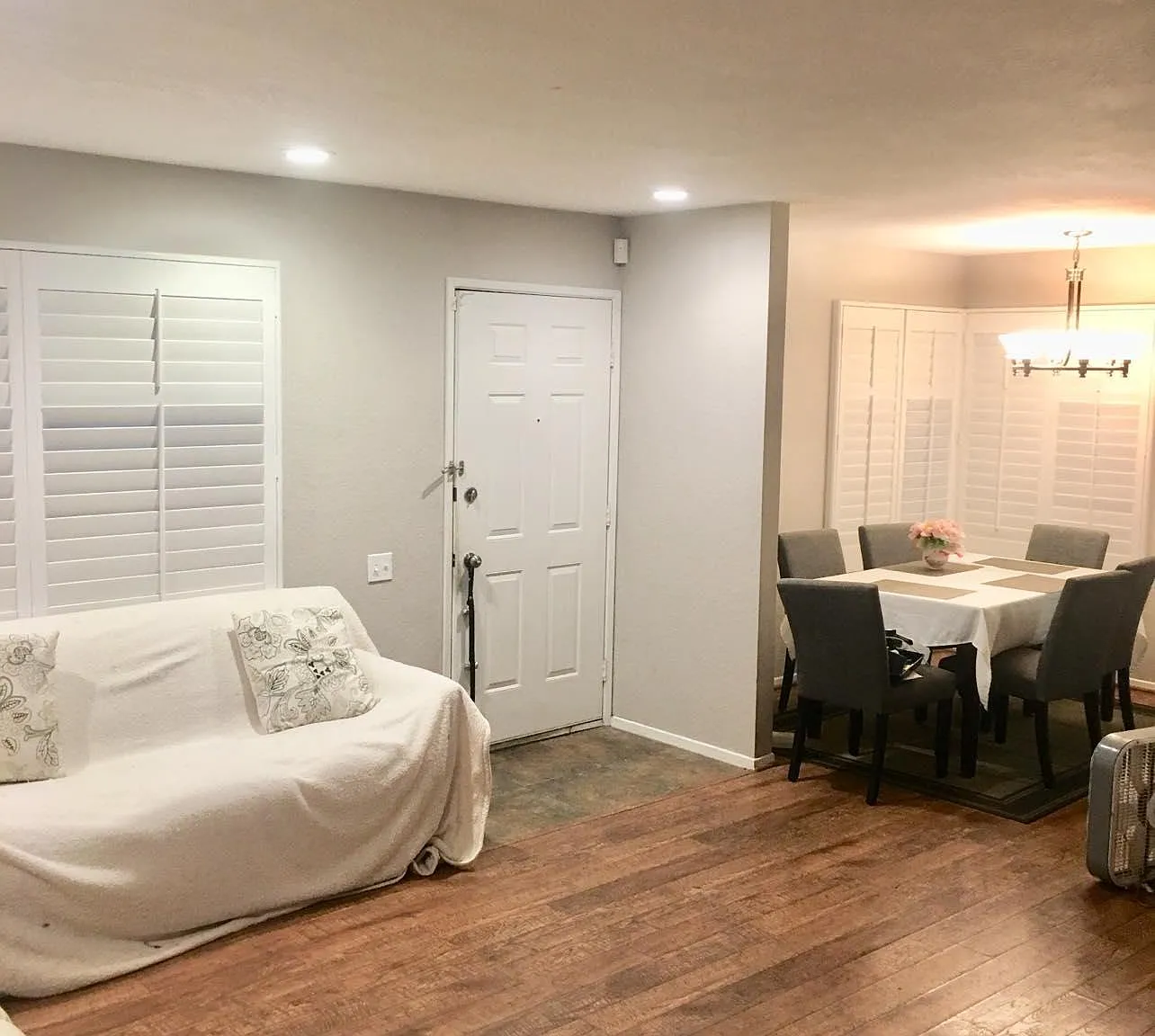 3 bed, 1.5 bath, 1164 sqft, $3,300 — Photo 2