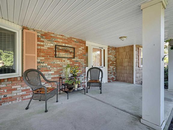 4th image of 29 Woodridge Ave