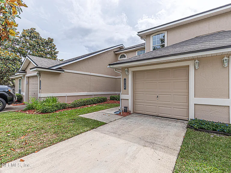 2315 Wood Hollow Ln #C — Photo 3
