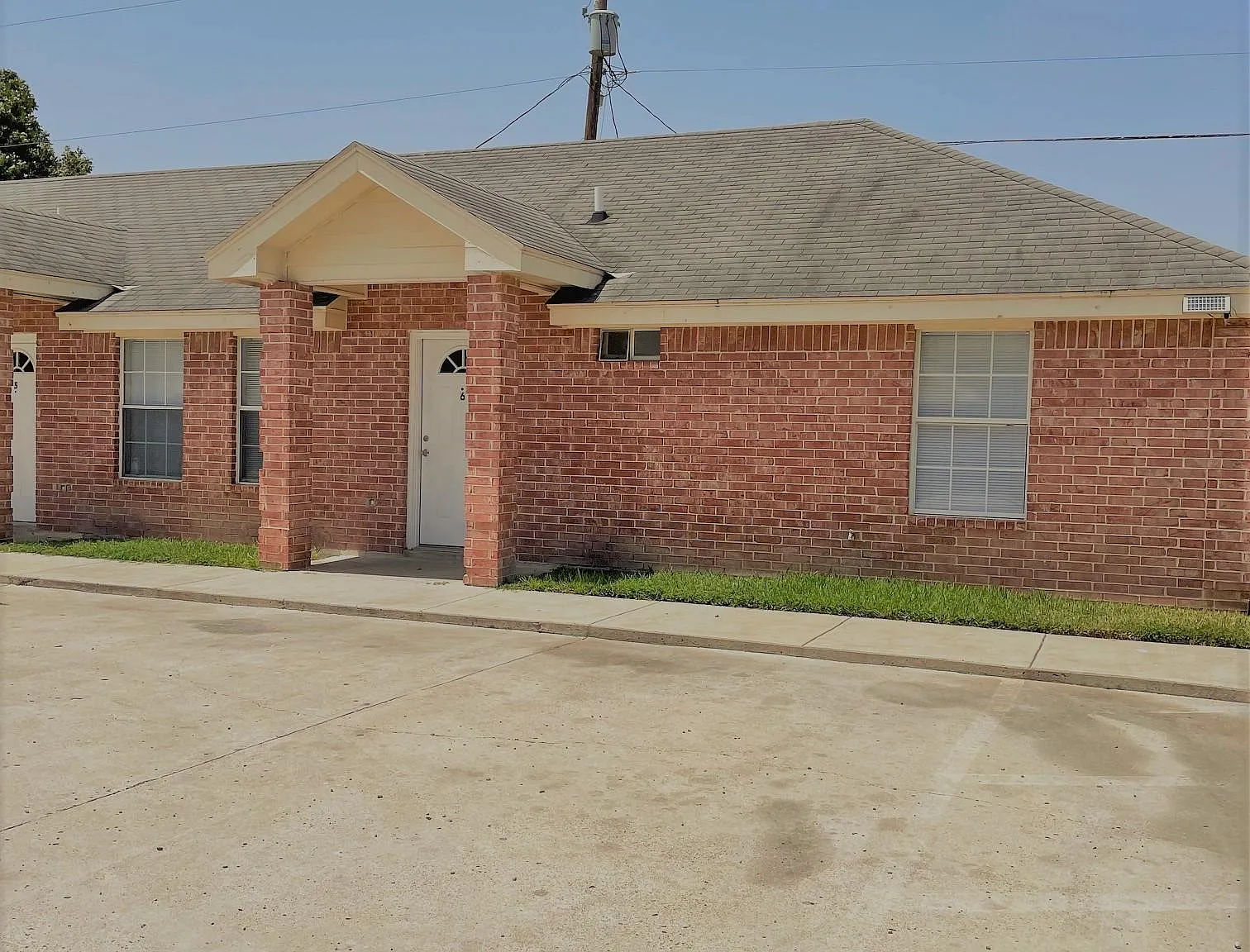 5840 N Bentsen Palm Dr — Photo 2