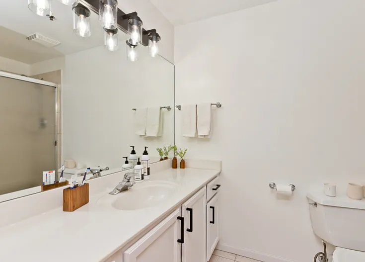 215 N Aberdeen St #403B — Photo 12