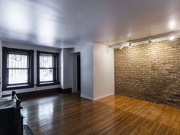 5th image of 343 W Belden Ave #1
