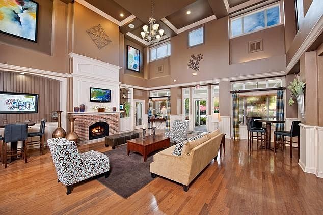2nd image of 855 Ivy Meadow Ln APT 3A