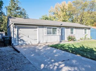 1612 W 2nd St, Lawrence, KS 66044