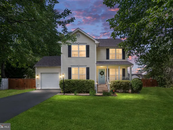 5008 Blake Dr, Fredericksburg, VA 22407