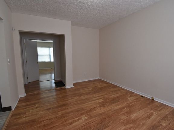 2nd image of 106 W 8th Ave APT B