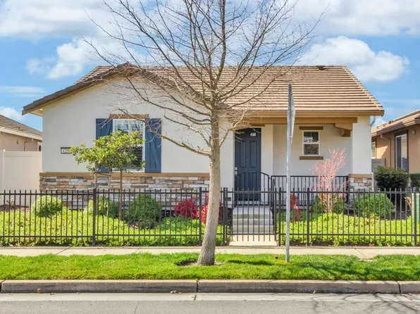 4358 Hovnanian Dr, Sacramento, CA 95834