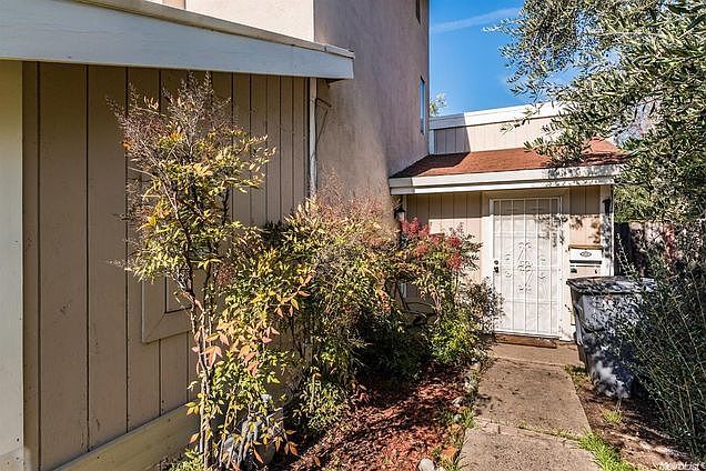1st image of 2419 S Whitney Blvd