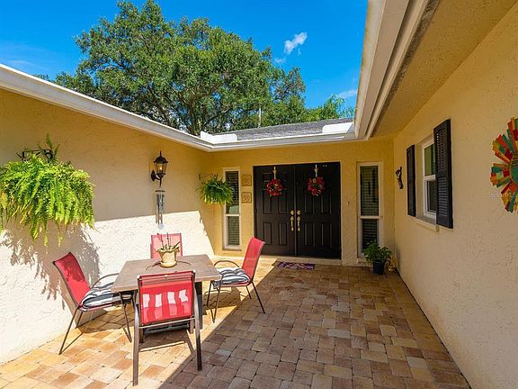 3rd image of 6916 W Country Club Dr N #V-91