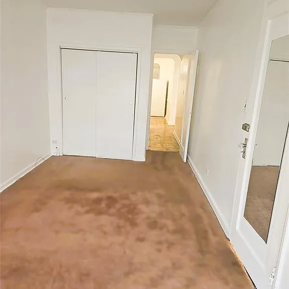 664 Remsen Ave — Photo 21