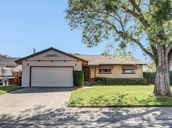 4965 46th St, Sacramento, CA 95820