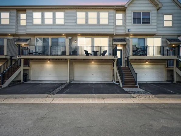 4665 Victor Path Unit 3, Hugo, MN 55038
