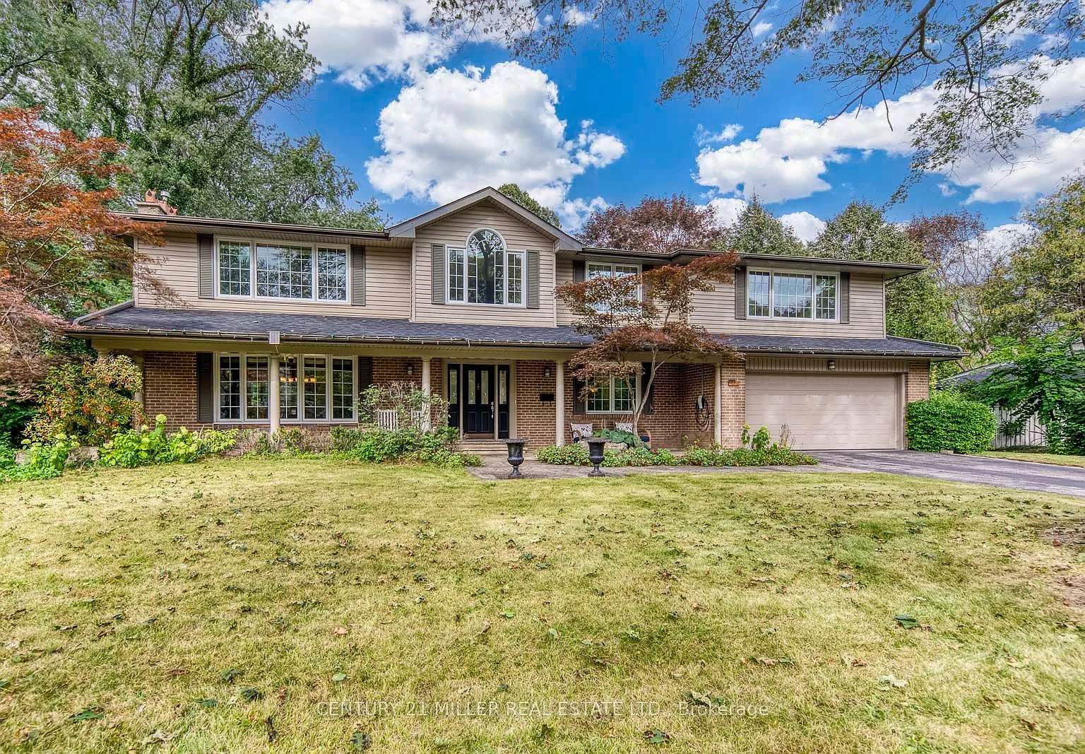 5 bed, $8,000 — Photo 2