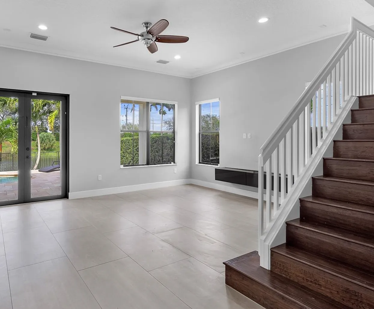 5 bed, 4.5 bath, 3382 sqft, $8,500 — Photo 3