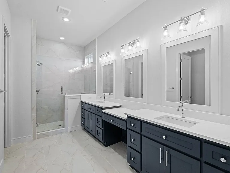 6465 Courtland Ave — Photo 7