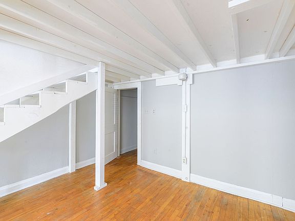5th image of 1435 Washington St NE #5