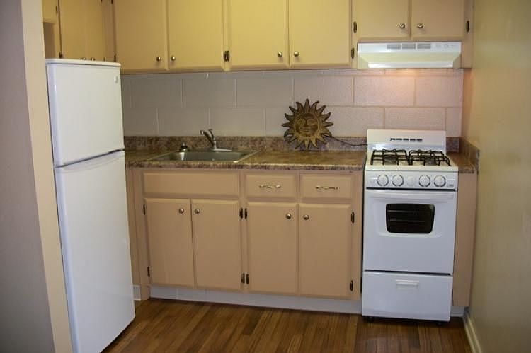 2nd image of 4215 S Western St APT 3