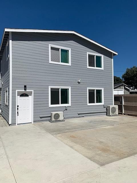 1st image of 2319 Torrance Blvd