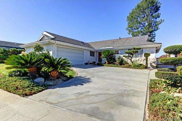 1st image of 1495 Arriba Dr